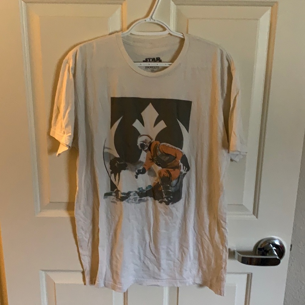 Star Wars tee! Like new quality!